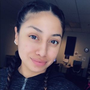 Meet your Posher, Evangelina